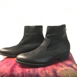 ALDO black leather Chelsea western zip boot